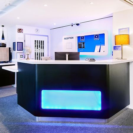 B&B Hotel Wiesbaden-Ost Dış mekan fotoğraf