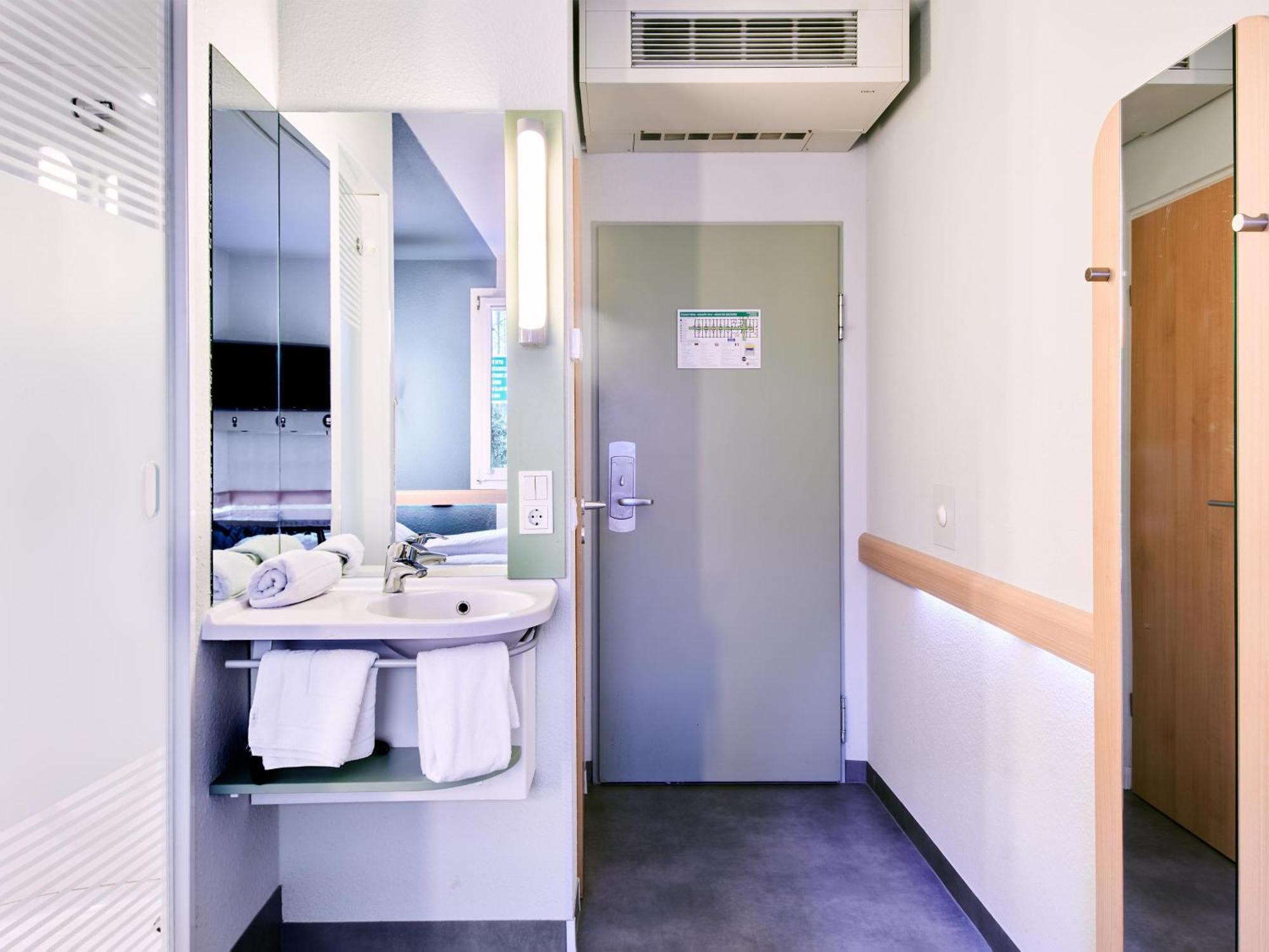 B&B Hotel Wiesbaden-Ost Dış mekan fotoğraf