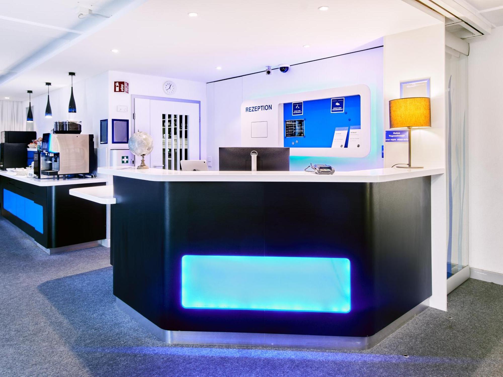 B&B Hotel Wiesbaden-Ost Dış mekan fotoğraf
